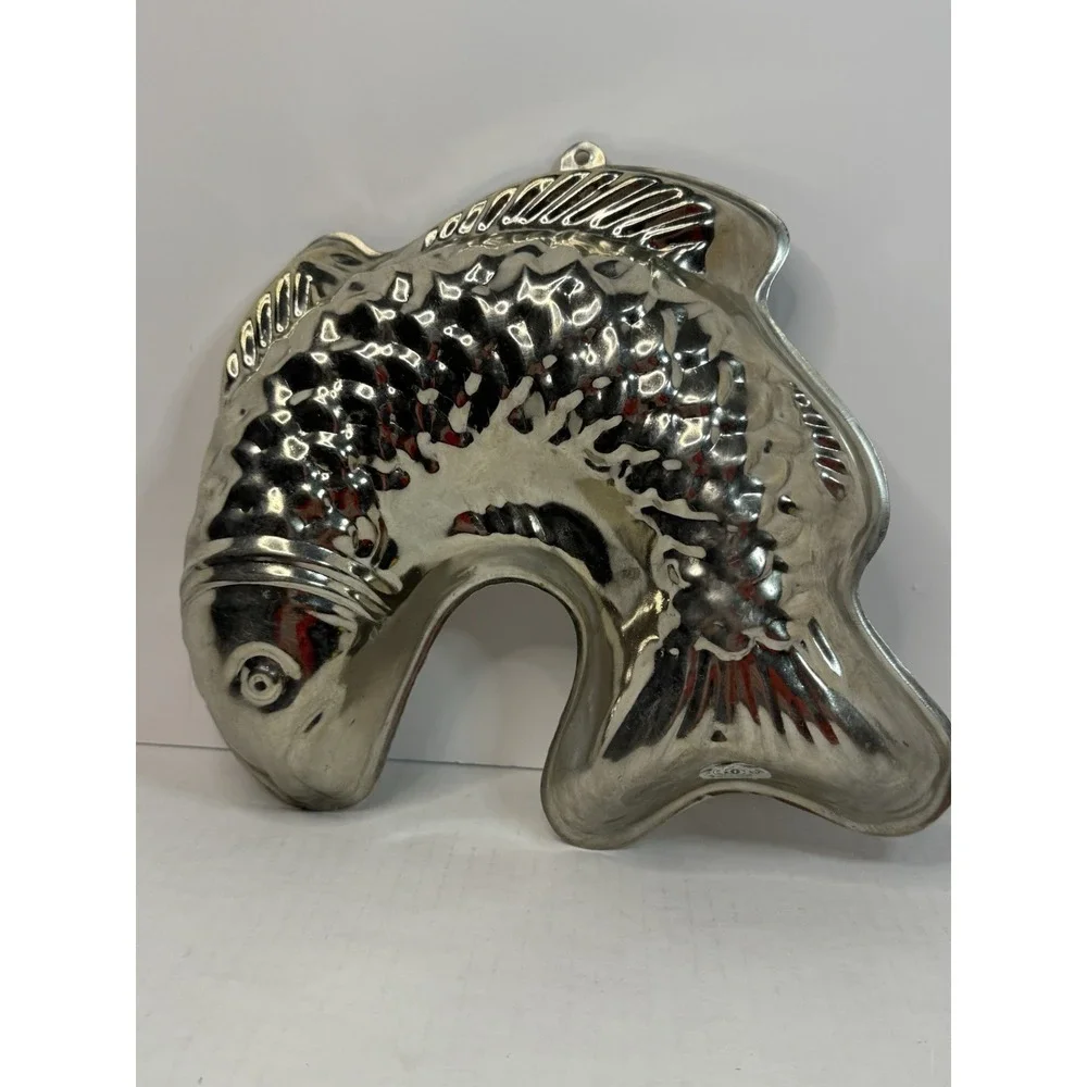 William Sonoma Large Fish Mold Portugal 9